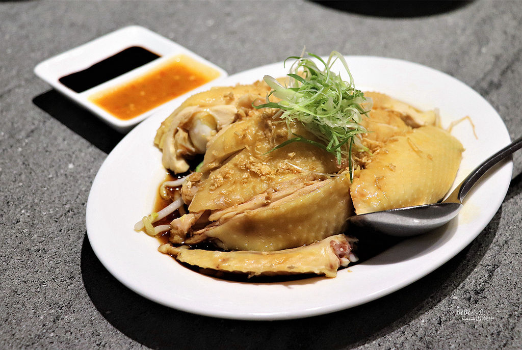 【大安區餐廳】。馬六甲馬來西亞風味餐廳(安和店)。馬來西亞經典家鄉料理，南洋風味美食，捷運信義安和站 @閒閒小魚出遊中