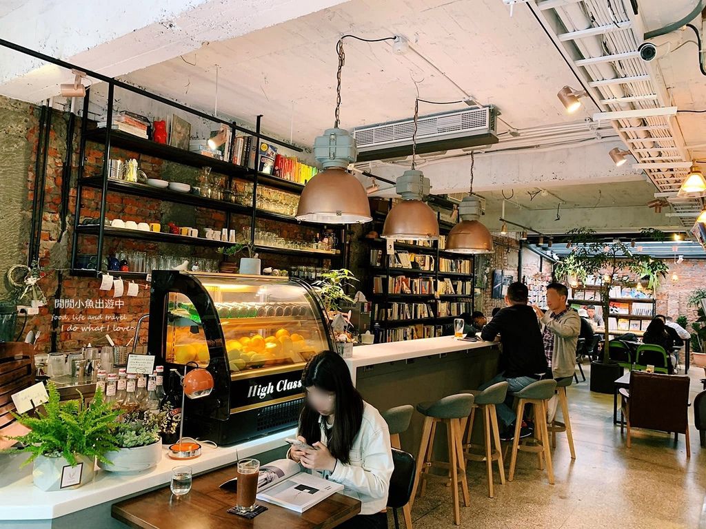 【松江南京站咖啡廳】窩著咖啡 Perch Cafe。尋找在城市裡可以一直窩著的地方，中山區早午餐下午茶 @閒閒小魚出遊中